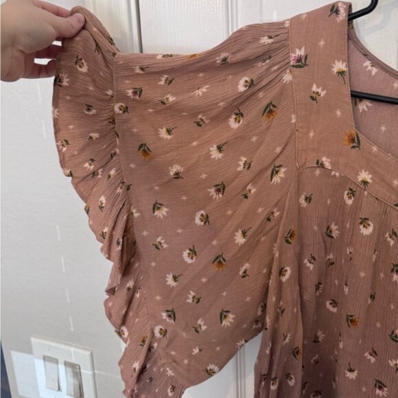 Floral Flowy Top - Picture 2 of 5